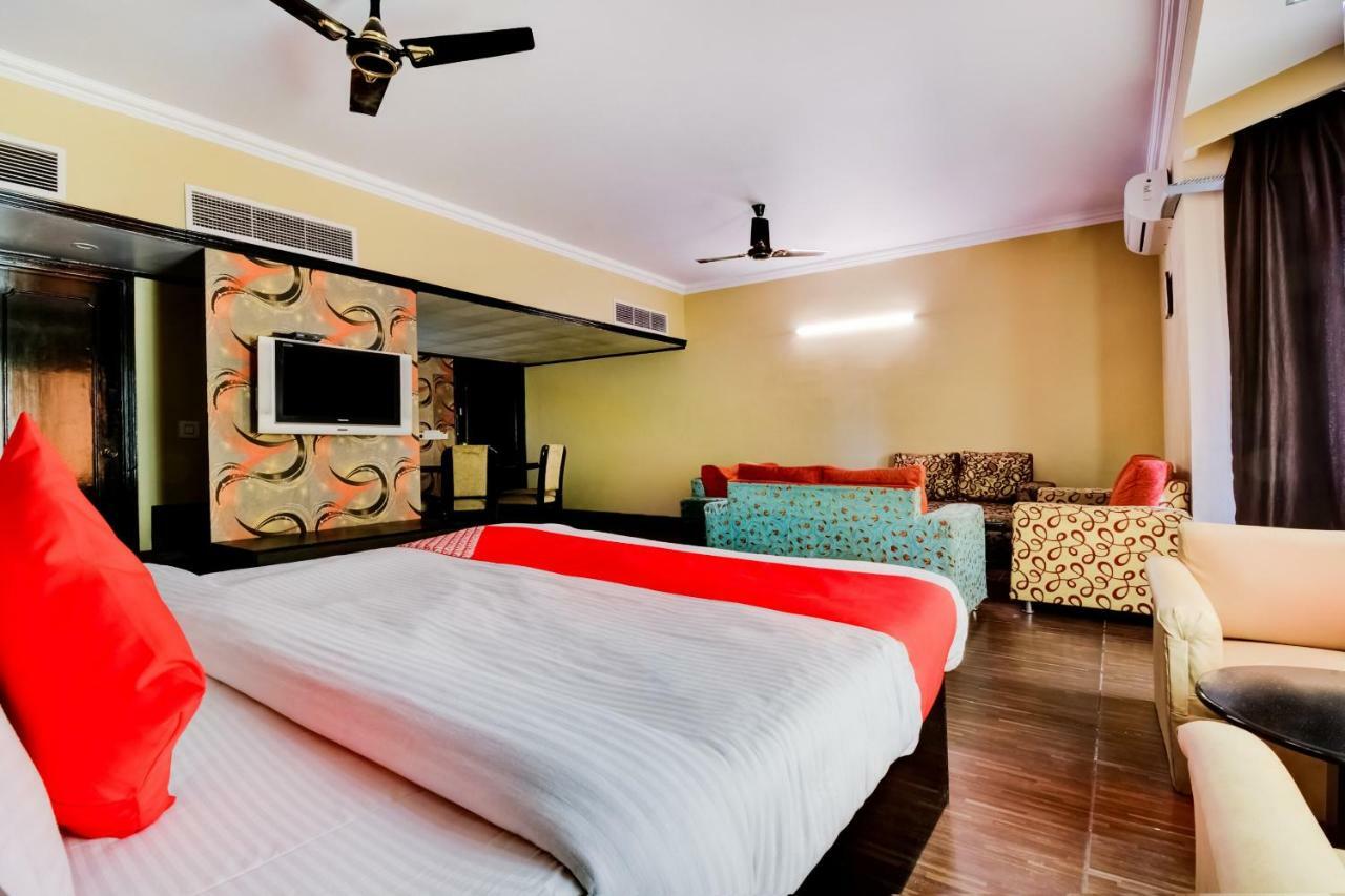 Oyo 18814 Hotel Maya International جايبور المظهر الخارجي الصورة